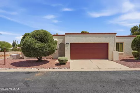 7601 E Pearson St, Tucson, AZ 85715
