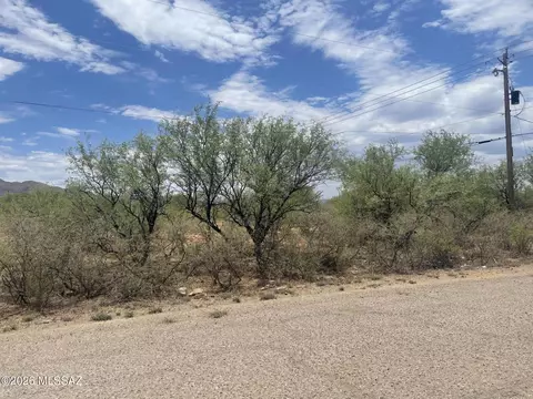 101 Escocia Ct, Rio Rico, AZ 85648