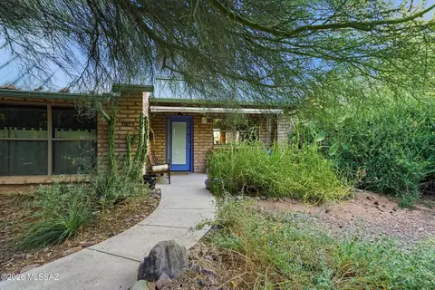 3035 N Gaia Pl, Tucson, AZ 85745