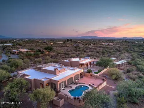 3050 S Quail Trl, Tucson, AZ 85730