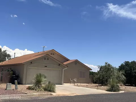 428 N Dale Rd, Pearce, AZ 85625