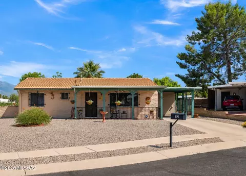 22 E La Espina, Green Valley, AZ 85614