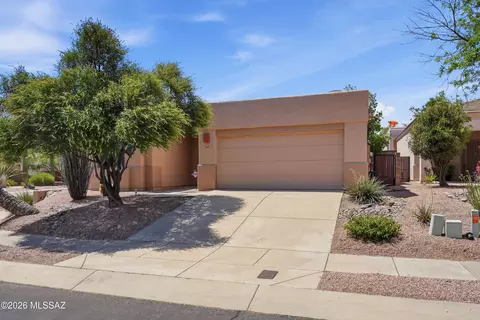 7462 E Placita Del Espiritu, Tucson, AZ 85715