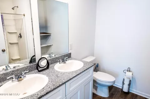 Bath - 1249 S Lenora Loop, Benson, AZ 85602 photo 1 of 2
