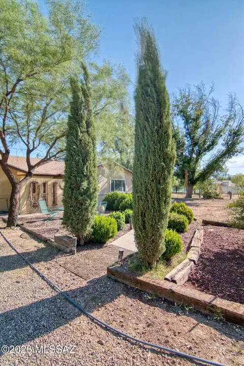 Exterior - 439 W Patton St, Saint David, AZ 85630 photo 5 of 12