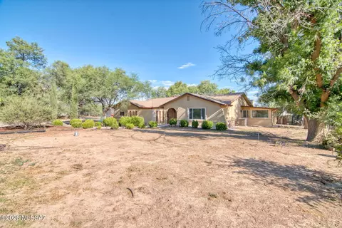 Exterior - 439 W Patton St, Saint David, AZ 85630 photo 10 of 12