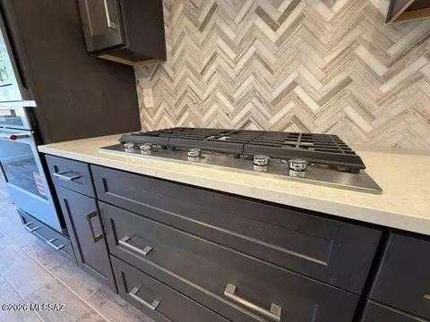 11923 N Shore Cliff Dr, Oro Valley, AZ 85737