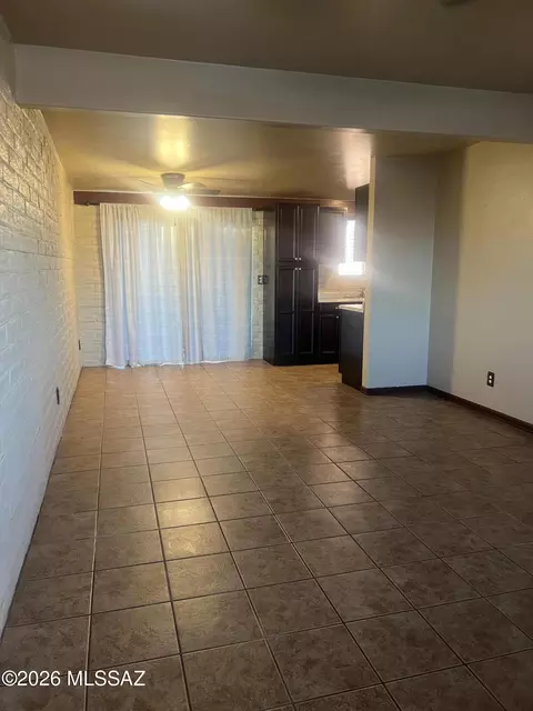 Dining - 7299 E Freestone Dr, Tucson, AZ 85730 photo 1 of 1