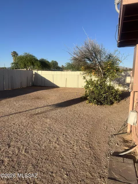 Exterior - 7299 E Freestone Dr, Tucson, AZ 85730 photo 1 of 3