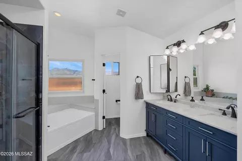 7979 E Maggie Ct, Tucson, AZ 85715