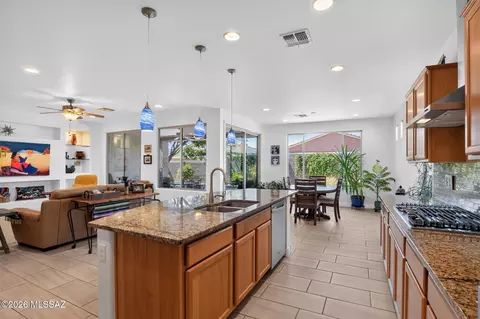 Kitchen - 13745 E Poelstra St, Vail, AZ 85641 photo 2 of 5