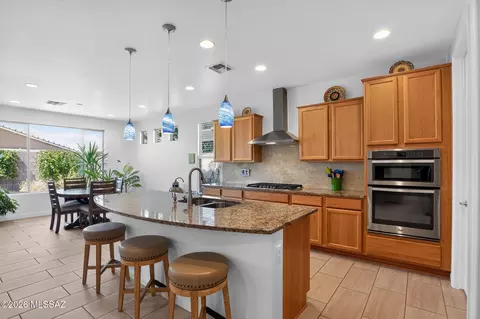 Kitchen - 13745 E Poelstra St, Vail, AZ 85641 photo 3 of 5
