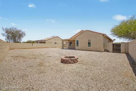 Exterior - 21626 E Frontier Rd, Red Rock, AZ 85145 photo 4 of 10
