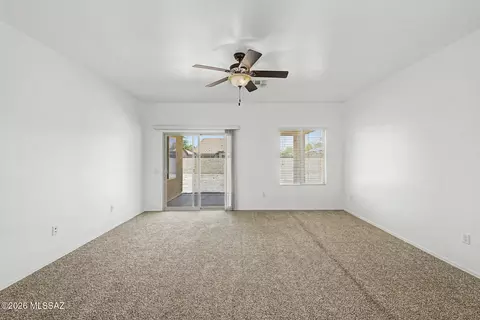 Living - 21626 E Frontier Rd, Red Rock, AZ 85145 photo 2 of 4
