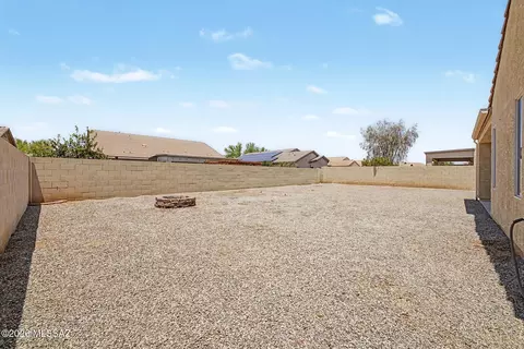 Exterior - 21626 E Frontier Rd, Red Rock, AZ 85145 photo 5 of 10