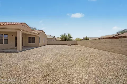 Exterior - 21626 E Frontier Rd, Red Rock, AZ 85145 photo 7 of 10