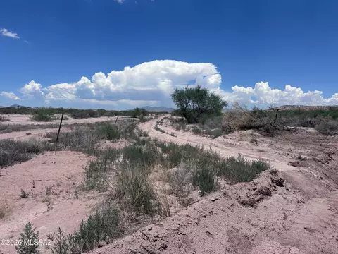 115 E Ac E Benson Airport Rd, Benson, AZ 85602