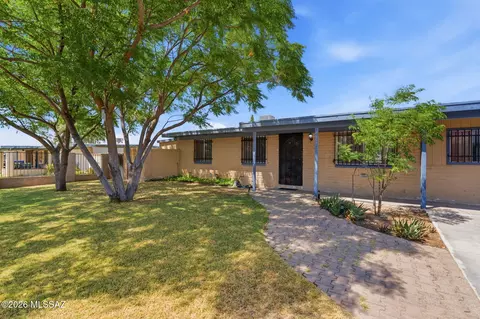 4657 S Primrose St, Tucson, AZ 85730