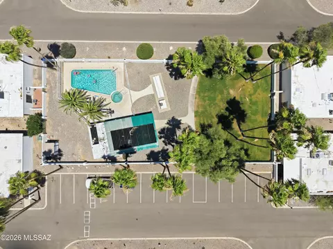 View/Area - 660 E River Rd #W, Tucson, AZ 85704 photo 5 of 5