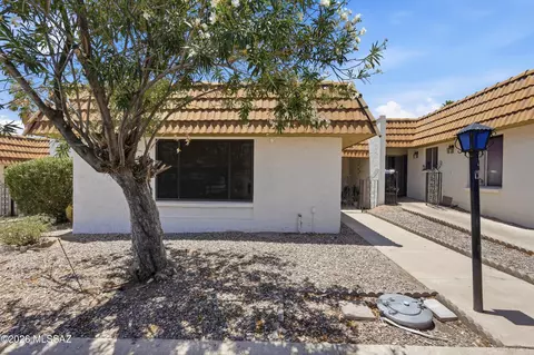 Exterior - 660 E River Rd #W, Tucson, AZ 85704 photo 1 of 4