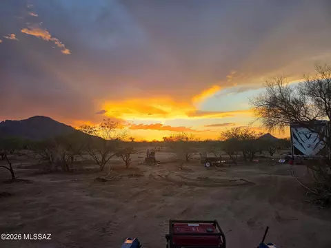 12750 S Tila Rd, Tucson, AZ 85735