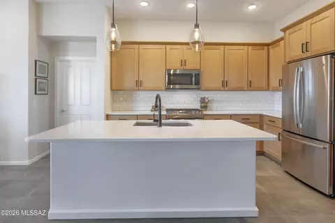 Kitchen - 59830 E Juniper Rd, Oracle, AZ 85623 photo 2 of 4
