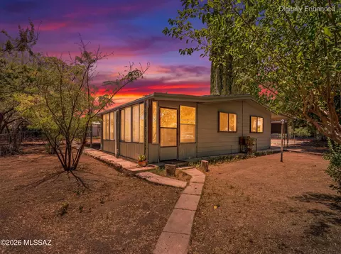 3165 W Robin Dr, Benson, AZ 85602