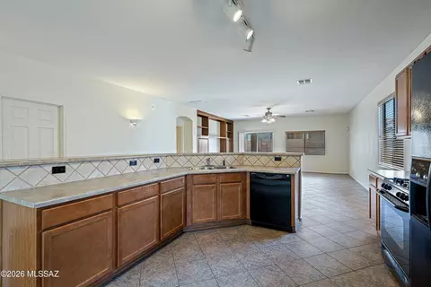 Kitchen - 12850 E Red Iron Trl, Vail, AZ 85641 photo 2 of 2