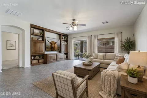 Living - 12850 E Red Iron Trl, Vail, AZ 85641 photo 1 of 3