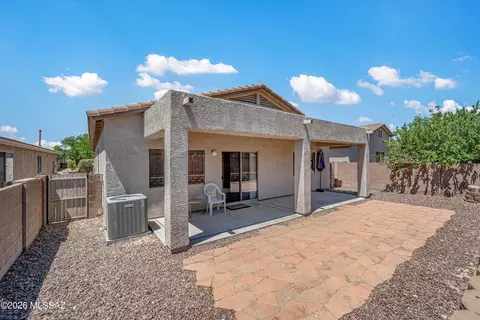 Exterior - 12850 E Red Iron Trl, Vail, AZ 85641 photo 2 of 4