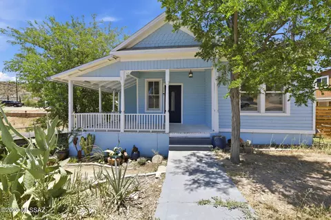 Exterior - 270 S Sutherland St, Globe, AZ 85501 photo 2 of 9