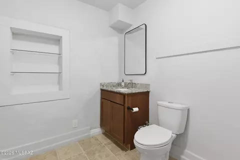 Bath - 270 S Sutherland St, Globe, AZ 85501 photo 2 of 2