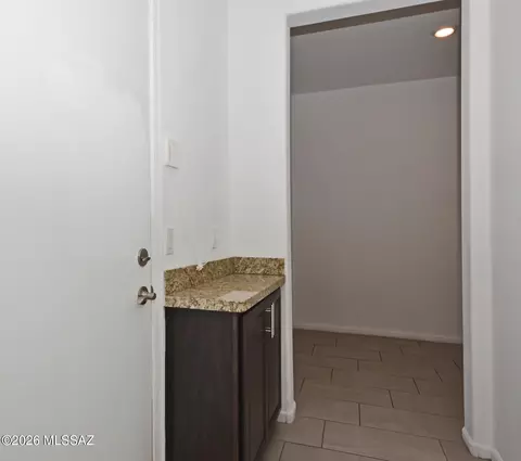 Entry Way - 12960 E Pantano View Dr, Vail, AZ 85641 photo 3 of 4