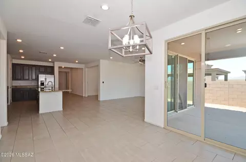 Dining - 12960 E Pantano View Dr, Vail, AZ 85641 photo 2 of 3
