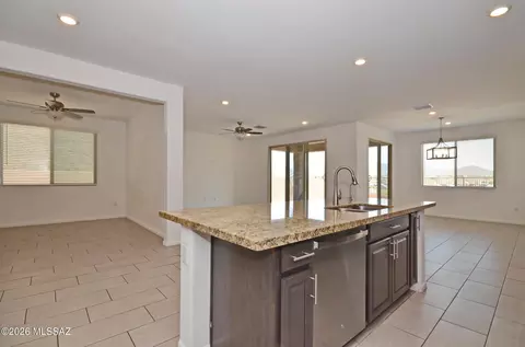 Kitchen - 12960 E Pantano View Dr, Vail, AZ 85641 photo 3 of 7