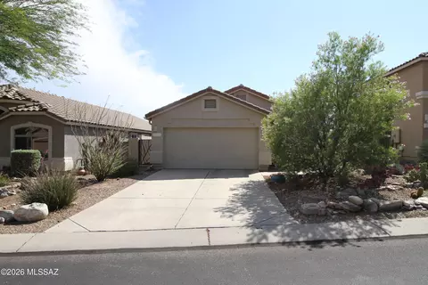 39166 Rodeo Buckle Dr, Tucson, AZ 85739