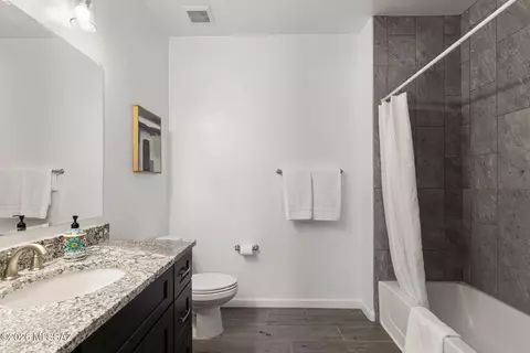 Bath - 3324 E Wet Sand Pl, Vail, AZ 85641 photo 2 of 2
