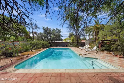 5340 E Burns St, Tucson, AZ 85711