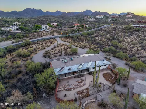 4410 W Ironwood Hill Dr, Tucson, AZ 85745
