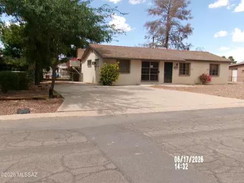 5811 E 31st St, Tucson, AZ 85711