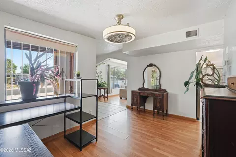 Entry Way - 6989 E Casey Pl, Tucson, AZ 85730 photo 1 of 2