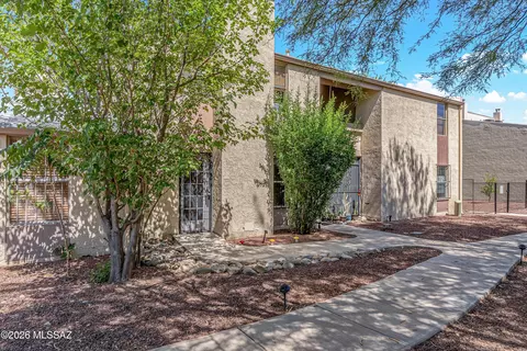 3750 N Country Club Rd #5, Tucson, AZ 85716