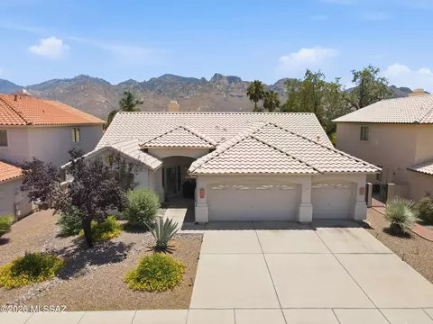 532 E Marshall Peak Dr, Oro Valley, AZ 85755