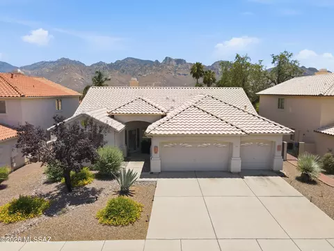 532 E Marshall Peak Dr, Oro Valley, AZ 85755