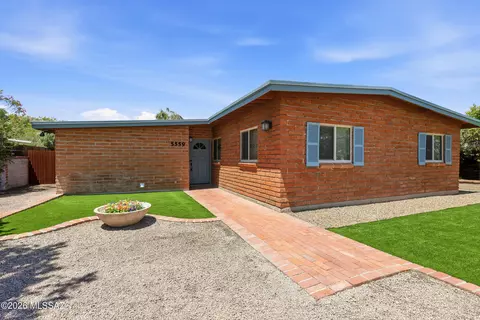 5559 E Rosewood St, Tucson, AZ 85711