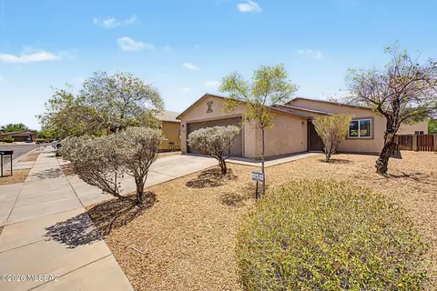 5076 E Fishhook Ct, Tucson, AZ 85756