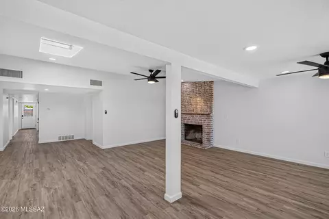 Living - 436 E Seneca St, Tucson, AZ 85705 photo 2 of 2