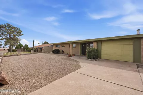 Exterior - 310 E 5th Pl, San Manuel, AZ 85631 photo 2 of 13