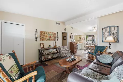 Living - 310 E 5th Pl, San Manuel, AZ 85631 photo 5 of 7