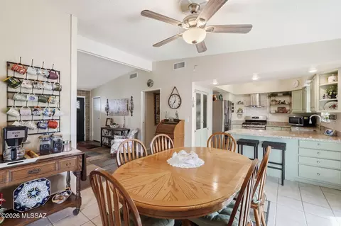 Dining - 310 E 5th Pl, San Manuel, AZ 85631 photo 2 of 2